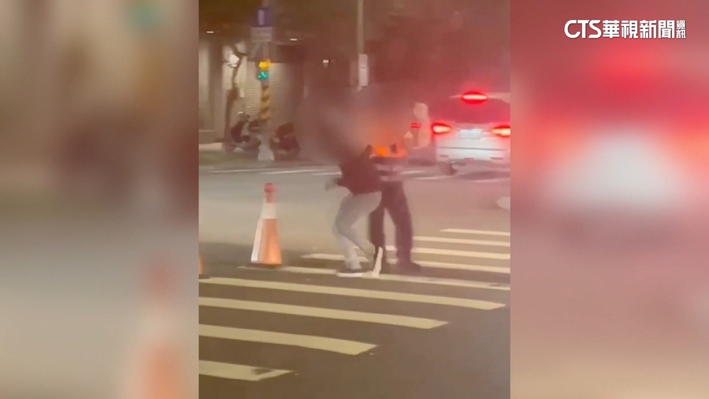 禁止通行時間騎士硬闖　義交攔阻遭毆打倒地