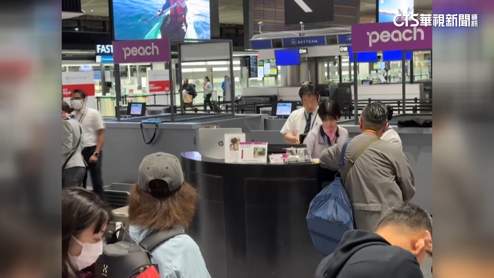日本成田機場登機系統壞　大批旅客check　in延誤