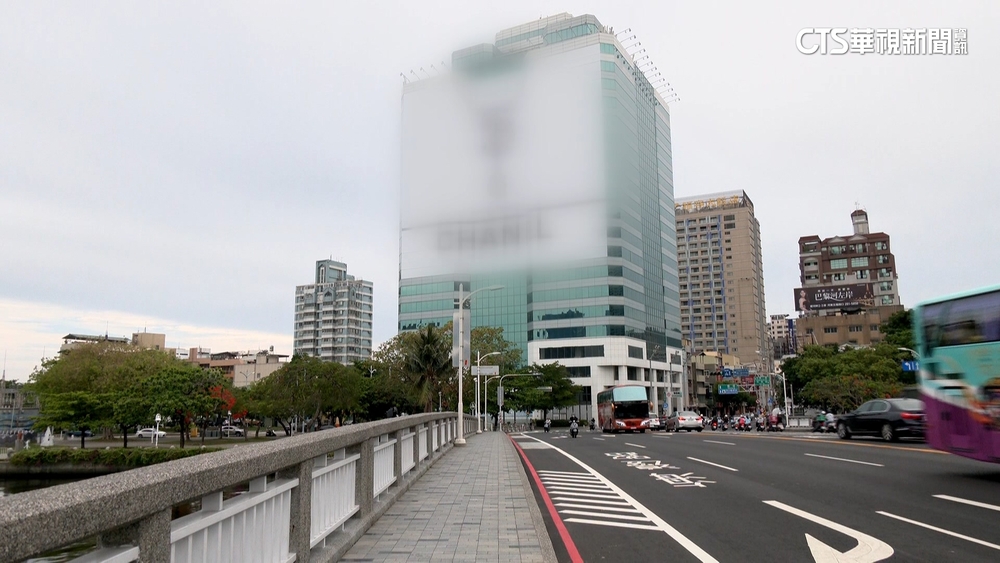 閒置19年重啟招商！　愛河旁大樓廣告牆年租金3500萬