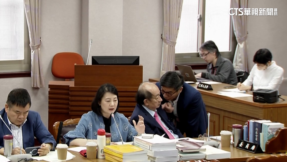 趕鍾佳濱離場　韓國瑜嗆柯建銘：你弄得我很尷尬