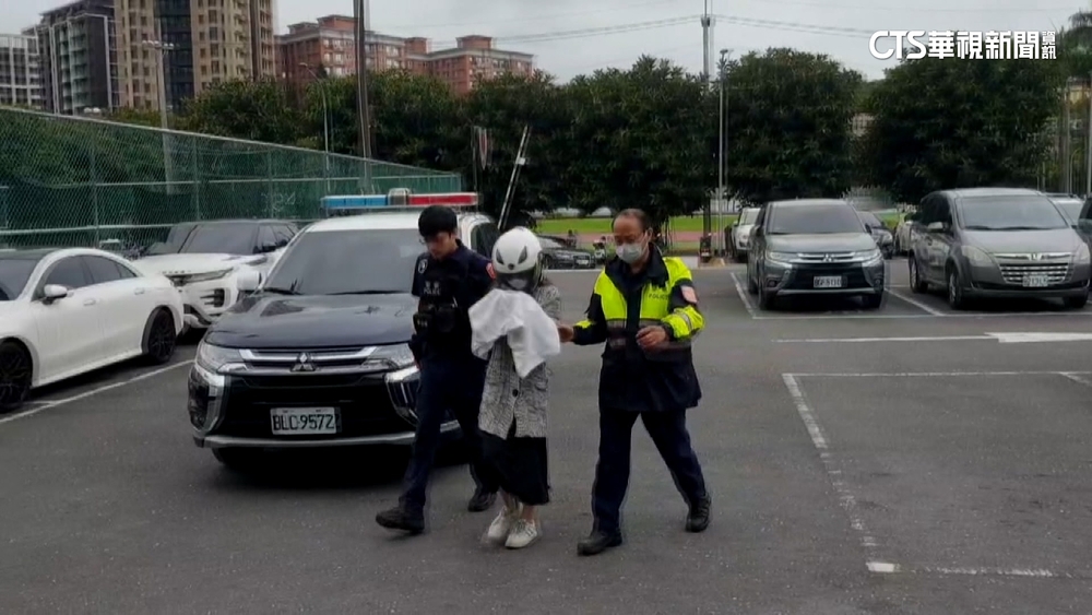 摩鐵悶死小姊弟！母手有抓痕　疑吸毒恍惚奪命