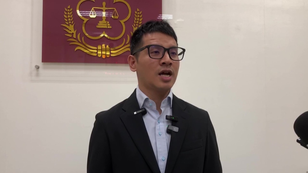 檢察官開庭「突脫法袍要休息」 台東地檢署：身體不適欲看醫生