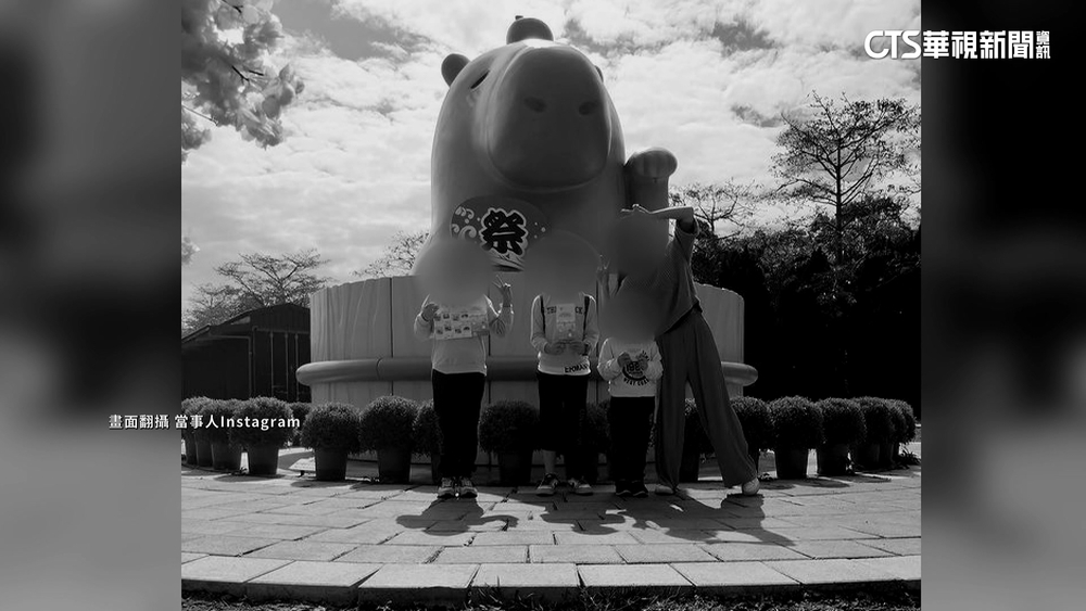 母疼愛2孩卻狠殺！　小姊弟相驗　乾媽.閨密到場啜泣