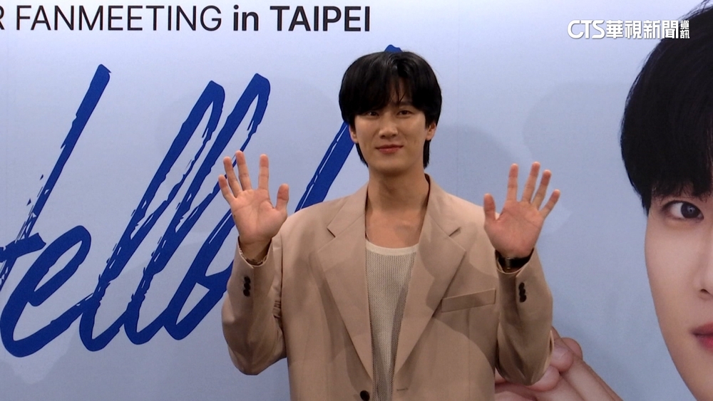 「長腿男神」來了！　安普賢來台：想吃雞排喝珍奶