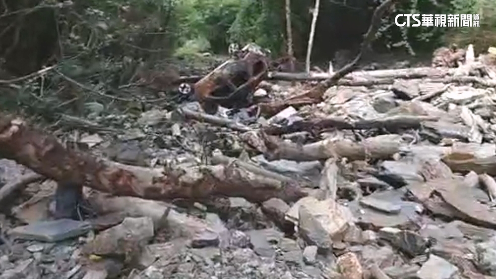 中橫墜崖後火燒車　男失蹤2個月尋獲陳屍車旁