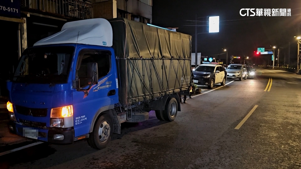 遭貨車電動尾門夾傷　女駕駛一度失呼吸心跳