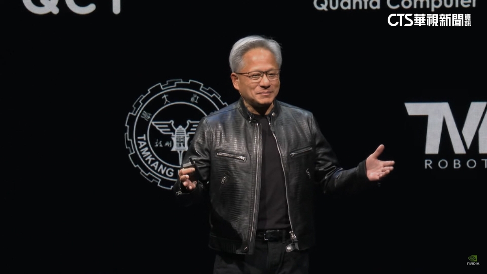 黃仁勳演講背板秀44台廠　16家股價未達百元