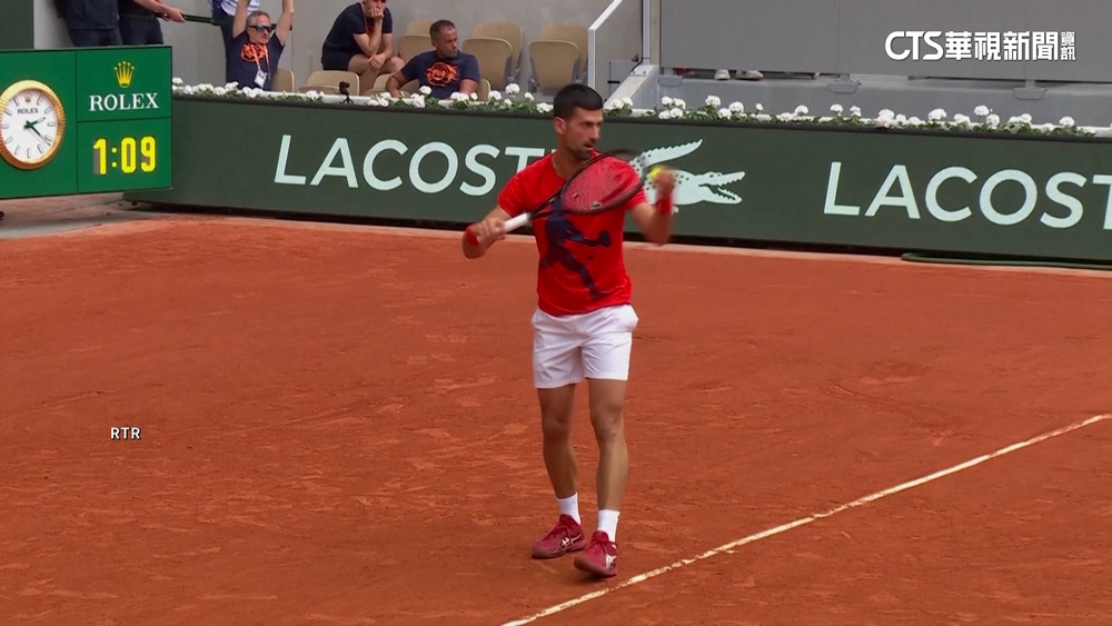 半月板撕裂　球王喬科維奇右膝傷重.退出本屆法網