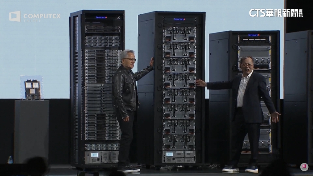 梁見後電腦展演講　黃仁勳站台秀三聲道力挺