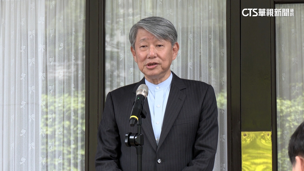 黃仁勳：AI做事省能源　郭智輝：供電無虞.非核家園