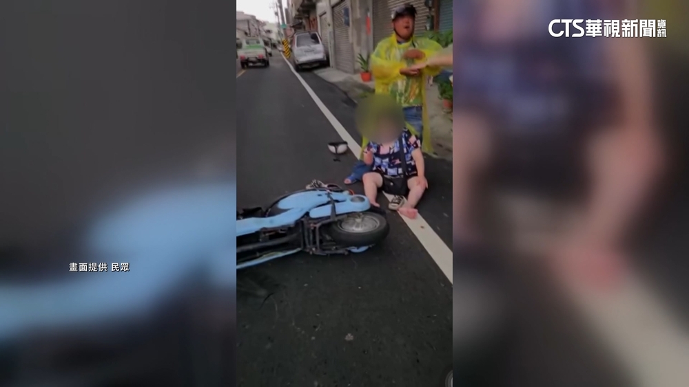 遭脫落電線勾到摔車　騎士小指骨折.腦震盪住院