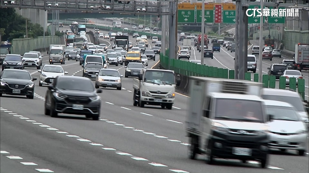 連假首日國道6路段壅塞　高公局：將達118百萬車公里