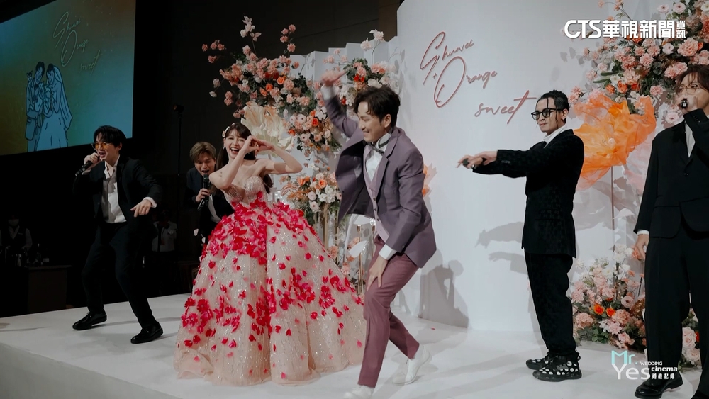 Energy張書偉結婚　全員合體跳「星期五晚上」