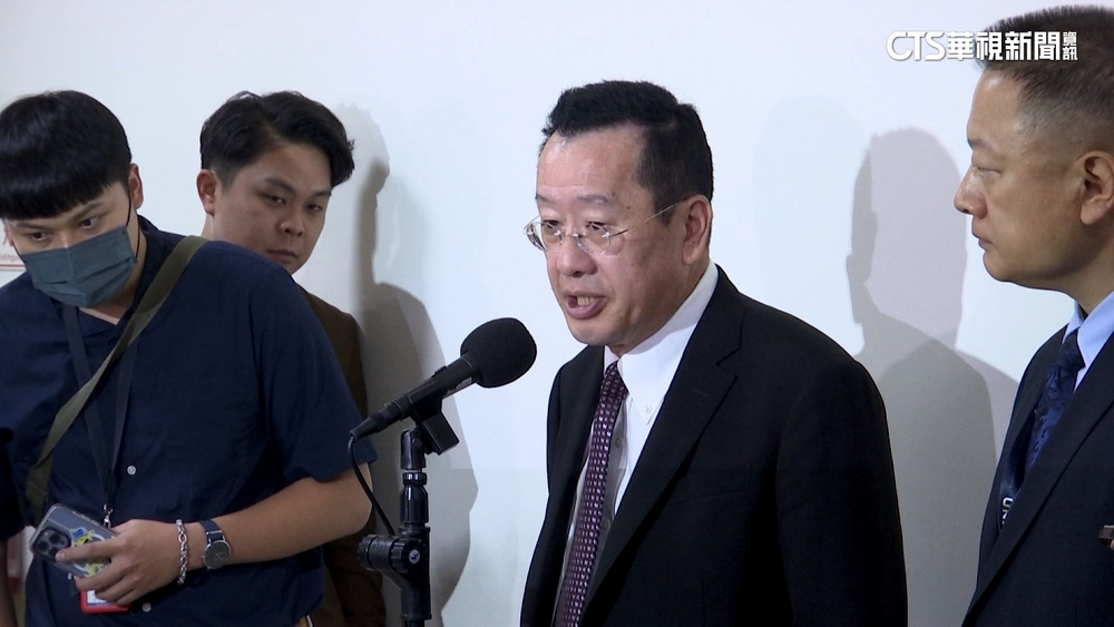 陸快艇闖入淡水河口　顧立雄：不排除是灰色地帶侵擾