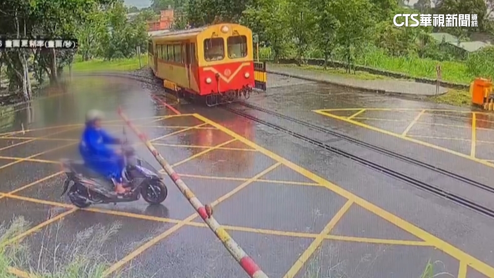 最高罰9萬！　騎士闖平交道害列車急剎延誤23分