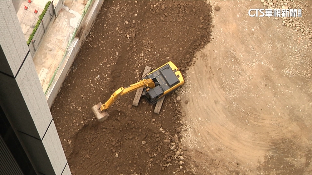 鄰戶控開挖地基害土壤下陷　建商：積極改善