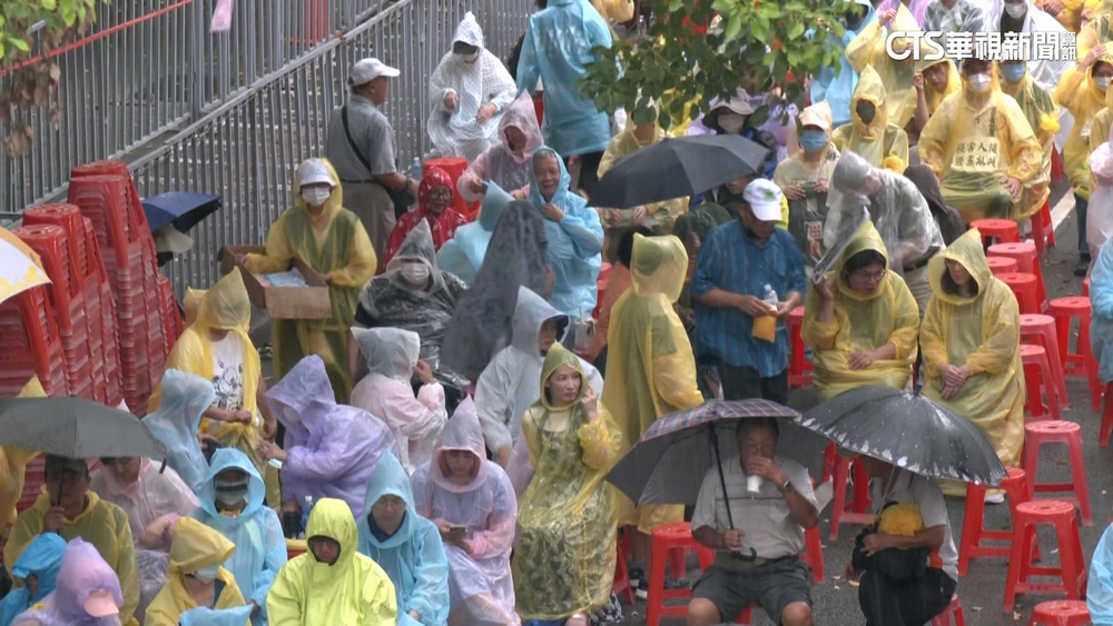 民團號召青鳥重回立院！　警提升警力應戰人潮