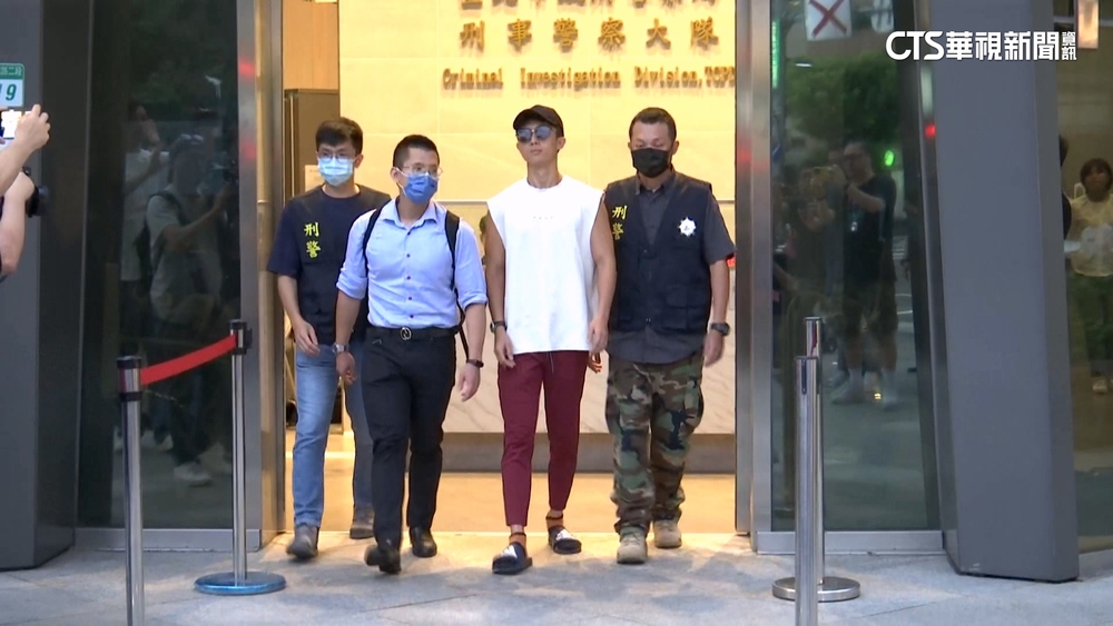 孫安佐涉槍砲案30萬交保　限制住居責付孫鵬