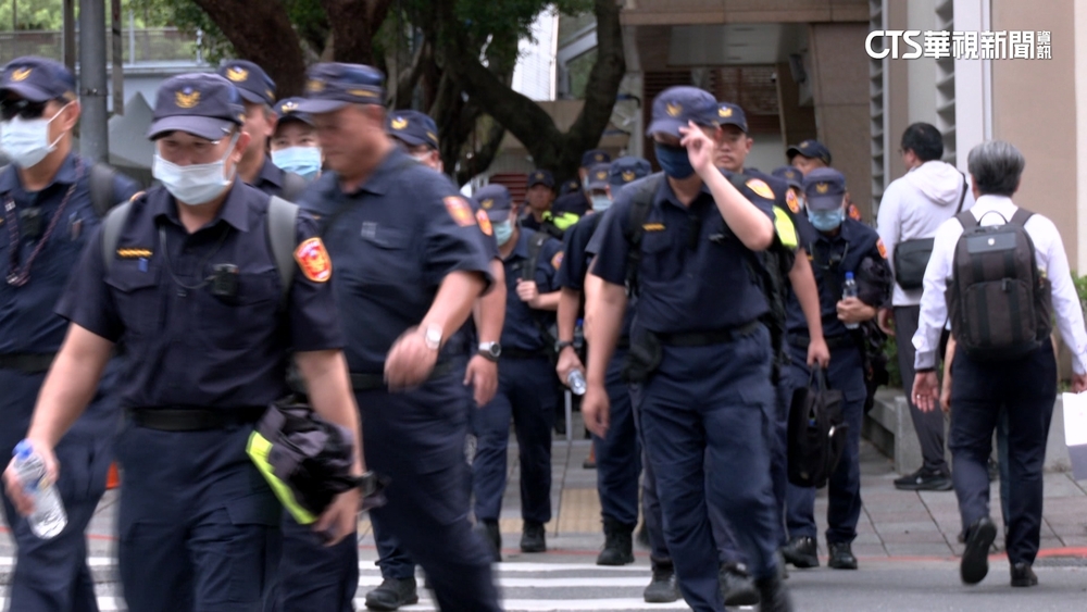 國會職權修法覆議案　「青鳥」.「藍鷹」明立院外對決