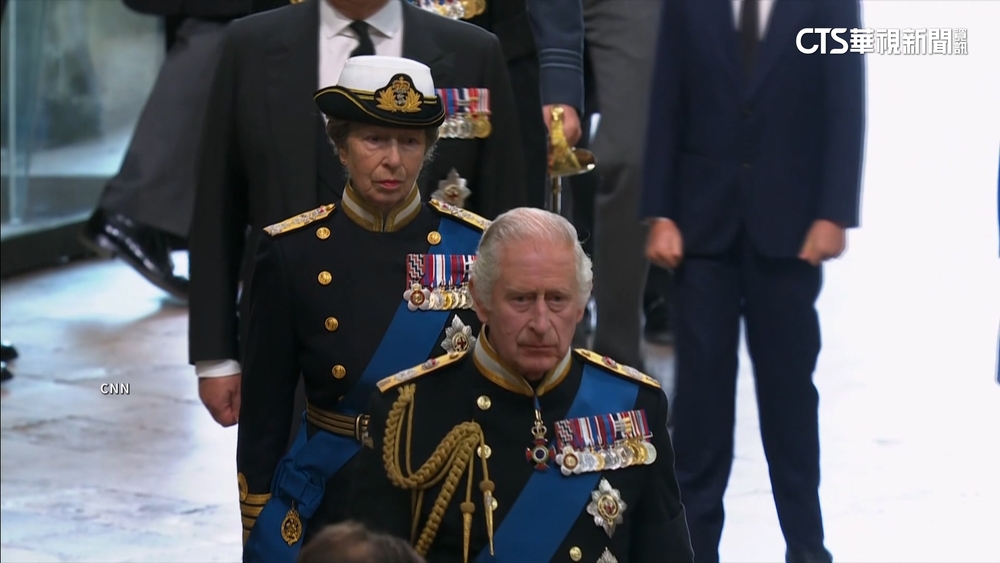 安妮公主傳散步遭馬撞傷　英王室：腦震盪送醫