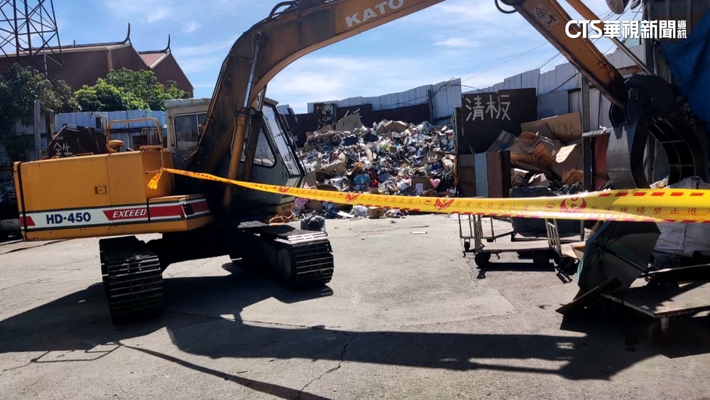 疑工人操作不慎　回收場老闆娘遭怪手斗勺重擊亡