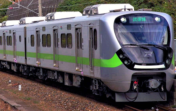 Taiwan PASS台鐵版今開賣！2人同行1人免費 也可搭捷運