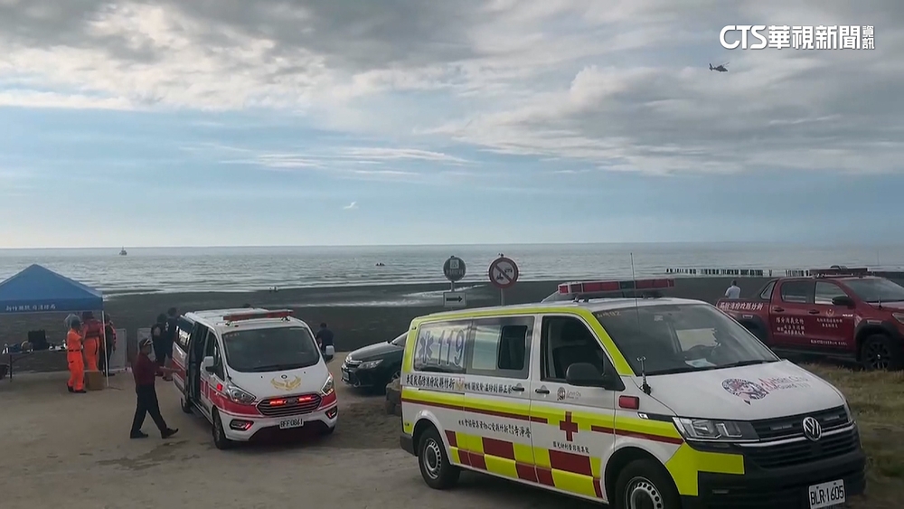 新竹新月沙灘戲水意外　3高中生遭浪捲走1人失聯