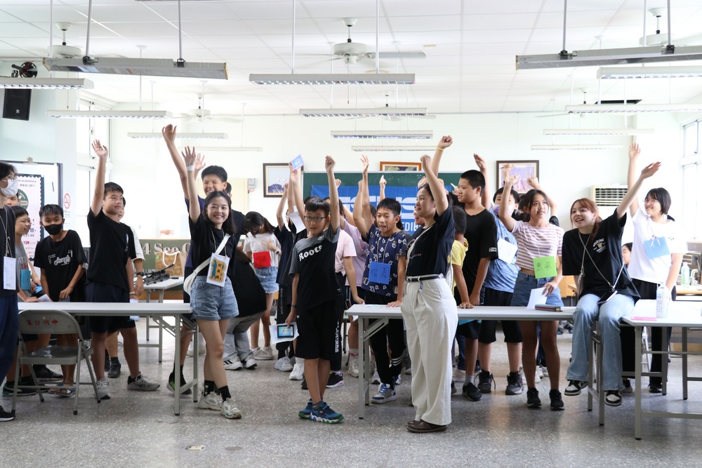 向FOMO說不！拒絕社群媒體綁架　臺師大大傳所媒體素養營順利落幕