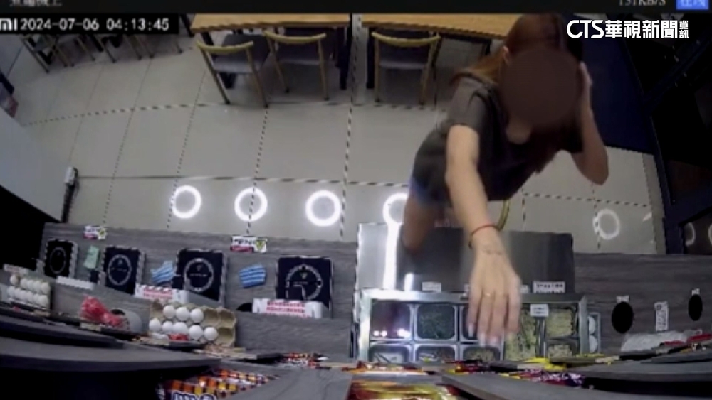 公審顧客浪費反遭批未戴手套補食材　食安處稽查