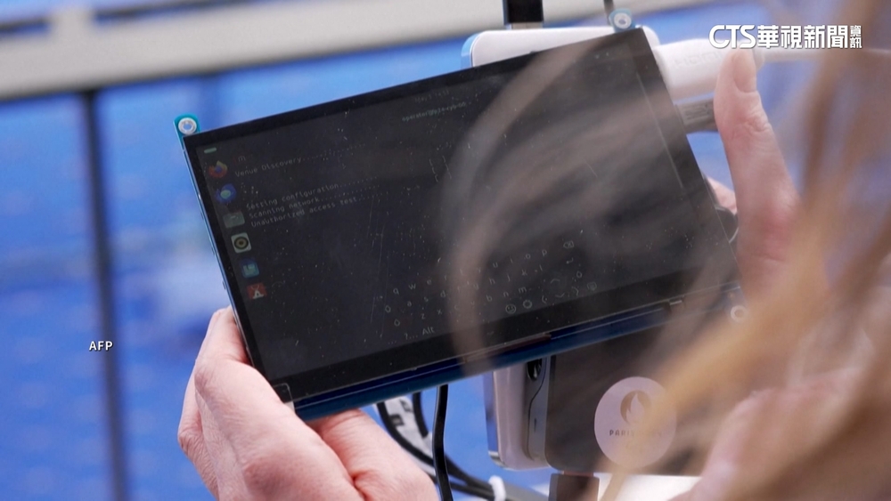 巴黎奧運維安上緊發條　警方塞納河畔演練反恐