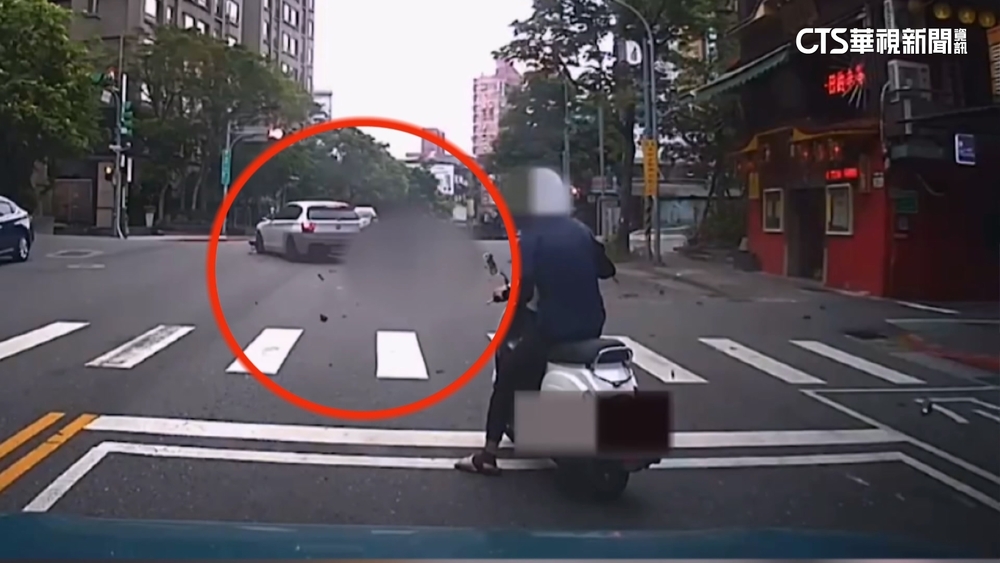 男撞死騎士「車內異常乾淨」　警覺逮毒駕破毒品分裝廠