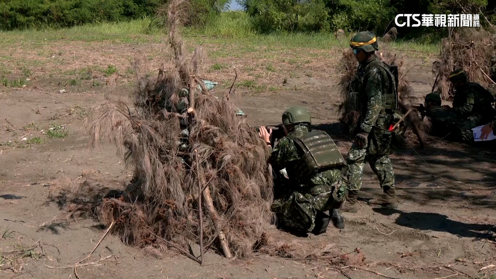實彈操演！陸軍八軍團　喜樹沙灘強化作戰能力