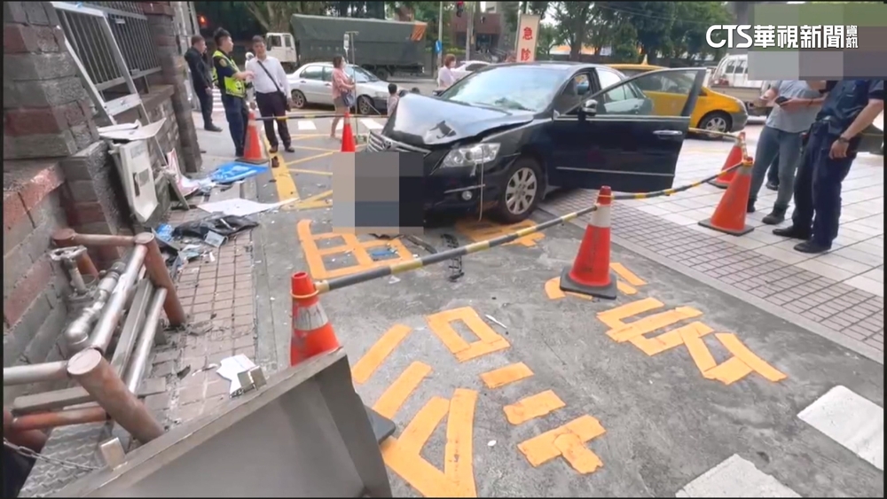 孕婦駕車到醫院接丈夫突暴衝　2人被撞重傷