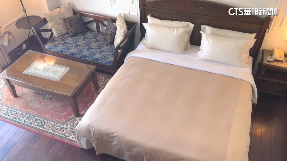 四星飯店驚見蟑螂.蚊子！　業者致歉退費：會更注意