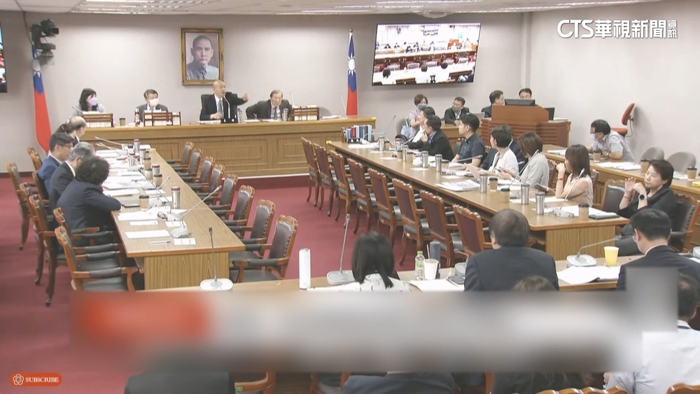 健保點值保障暫不入法！　明年6月30日前須達到0.95元