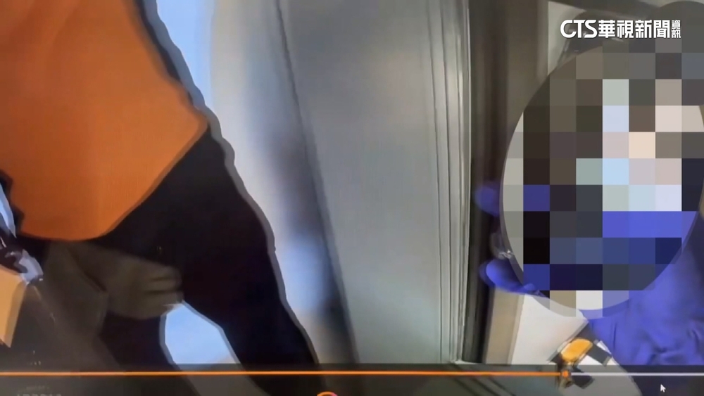 台南夫妻困自家電梯2天虛脫　岳母登門聞聲救人