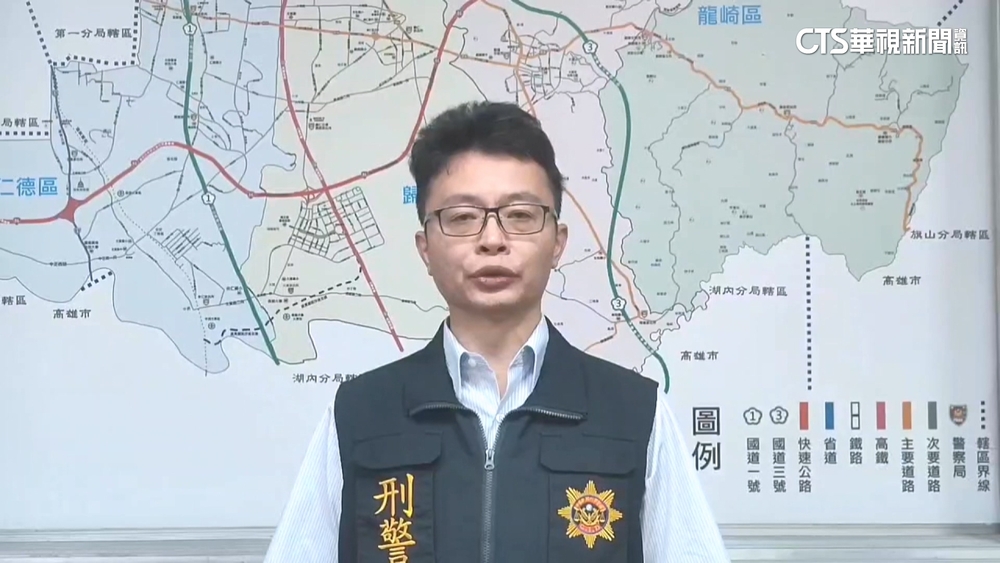 汽車衝撞關廟民宅害門毀疑尋仇？　警方：積極追查