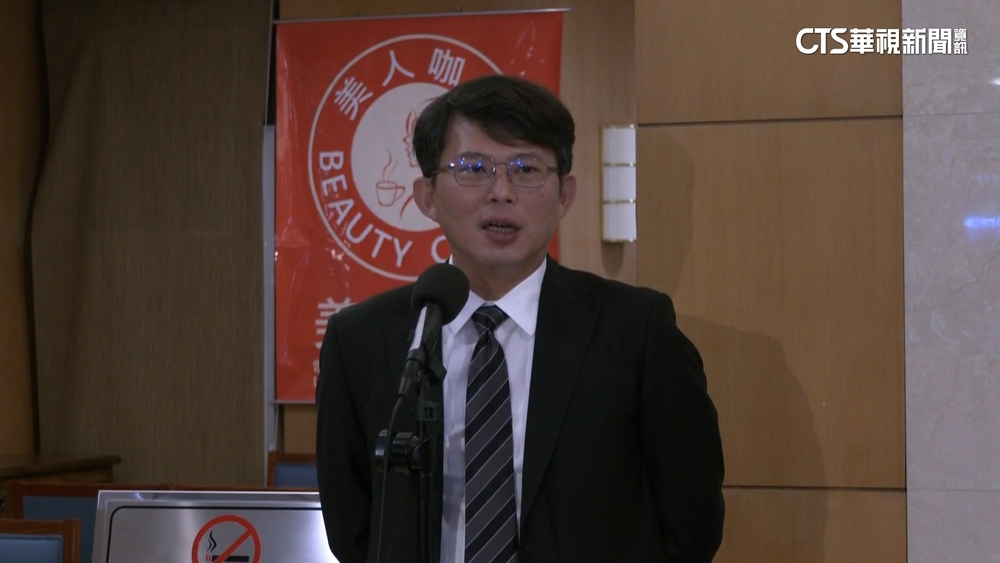 憲法法庭「暫時處分」　黃國昌：遺憾但不意外　綠嗆反思