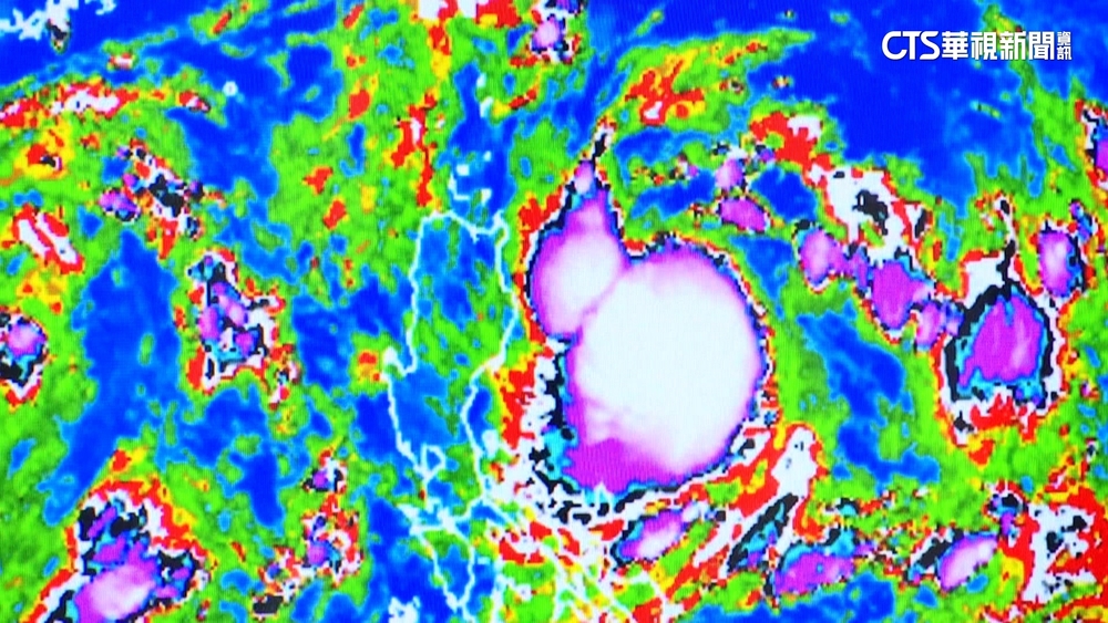「凱米」持續增強中！最快週二發海警　不排除變強颱