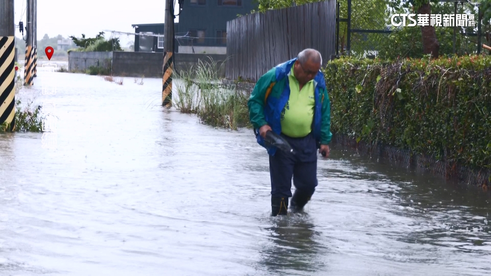 凱米致宜蘭多地淹水　七賢村水仍「淹至腳踝」