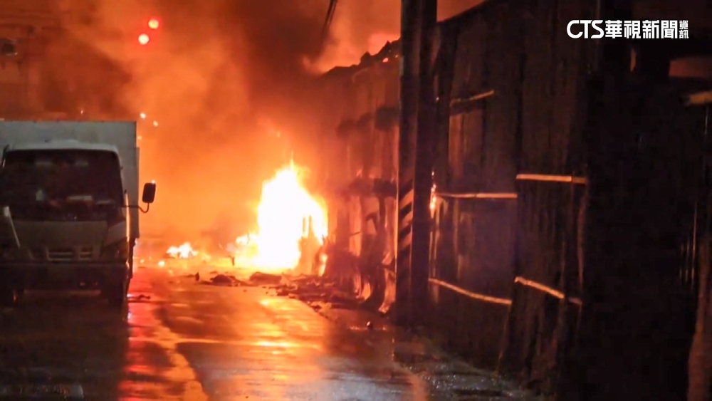 蘭花店火警頻傳爆炸聲！　火勢15分鐘內被撲滅