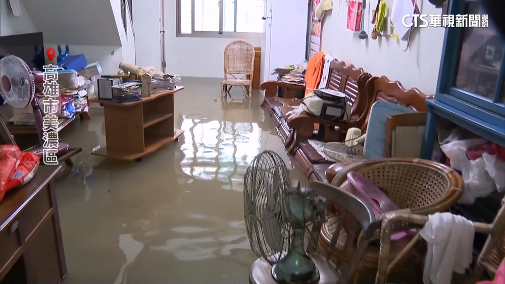 美濃水灌民宅淹溪　黃蝶翠谷30營隊學童受困搶救