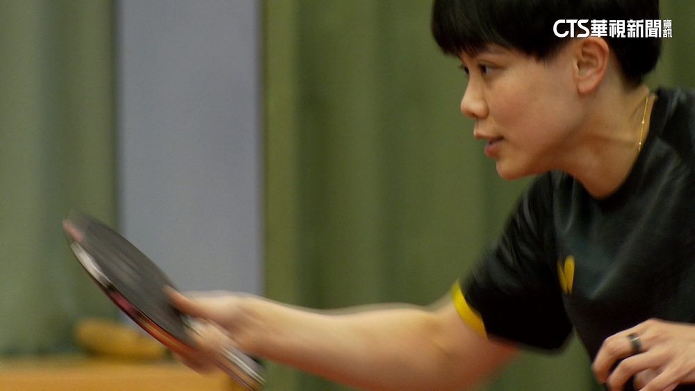 巴奧桌球女單鄭怡靜4比0輾壓　順利晉級32強