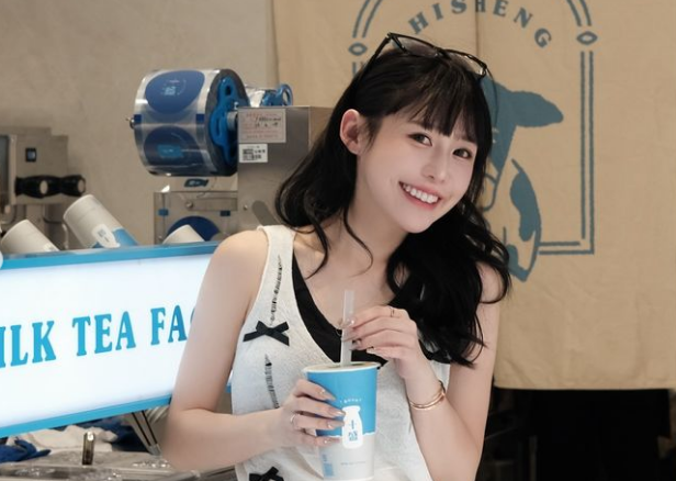 紀卜心飲料店風波再遭炎上 怒嗆網友:是文盲嗎?誰在無限上綱?