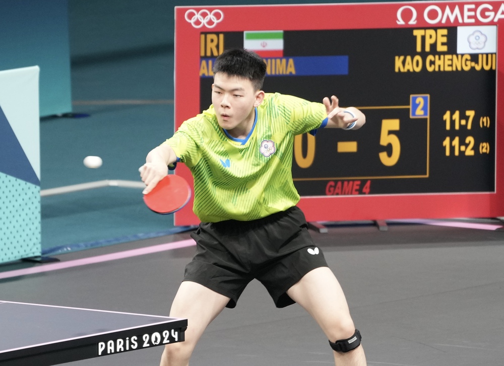 高承睿男單闖32強　莊智淵場邊坐鎮大讚徒弟