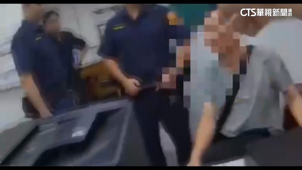報案還不耐煩！　男拒簽筆錄又大鬧派出所遭警管束