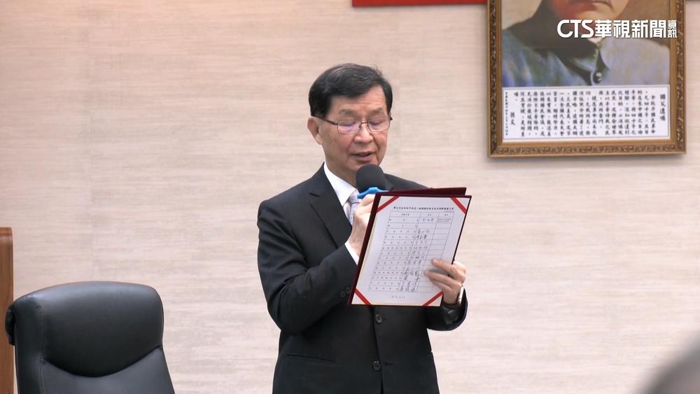 遭簡舒培爆不滿背鍋　彭振聲反擊：原意被加油添醋