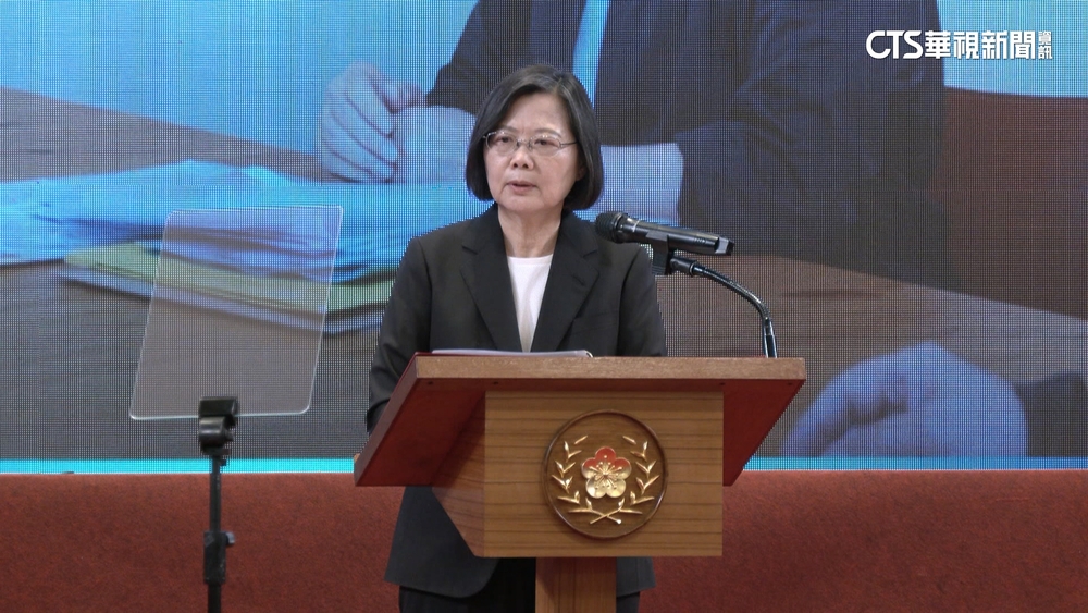 最後一批台灣選手凱旋歸國！　蔡英文自曝花錢買體育頻道卻「不敢看比賽」