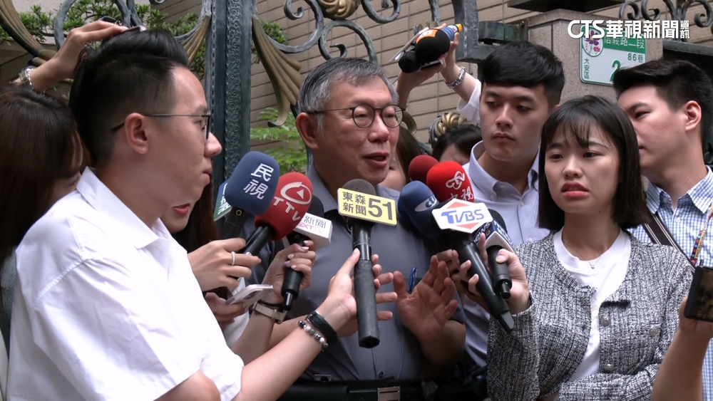 蔡壁如要黃珊珊負全責　柯：先穩陣腳再究責