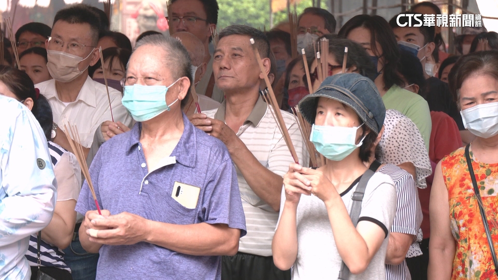 辦桌搭帳鬼月生意淡　業者趕跑中元普渡度小月